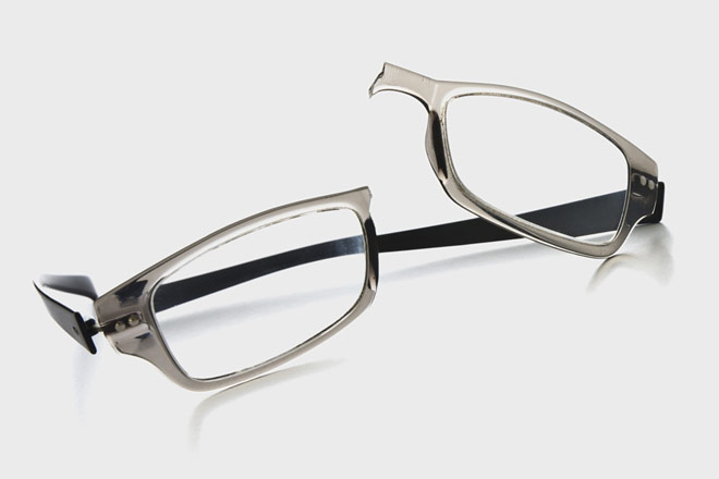 broken-glasses-660x440
